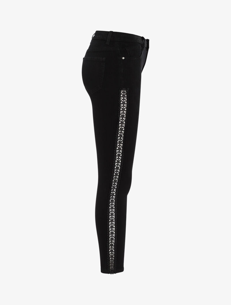 Jean 7/8 taille haute brodé ajouré - noir