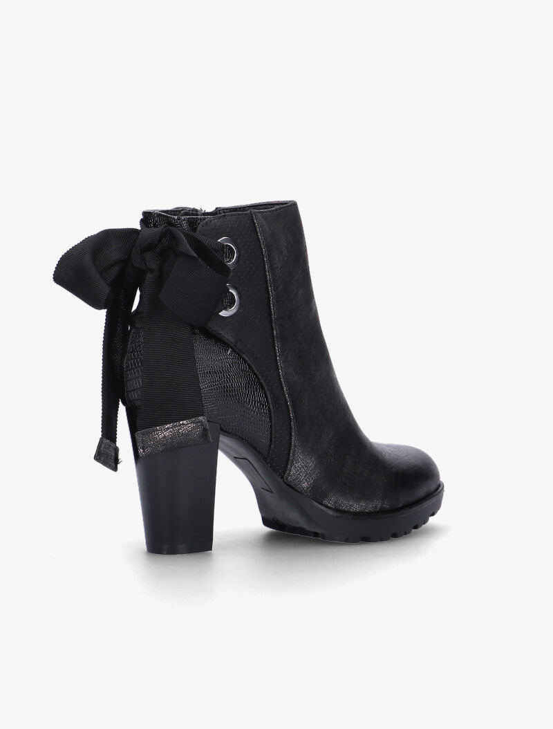 Bottines à effet vieilli et noeuds - noir - 5