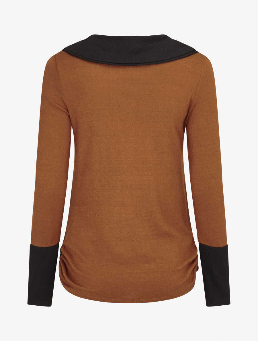 Pull fin à col rond stylisé - Camel/noir - 2