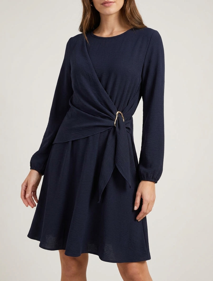 Robe fluide à bijou métallique - Marine