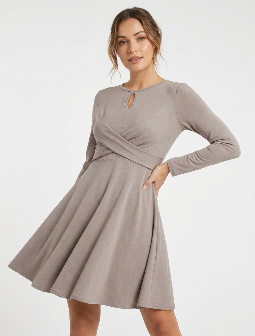 Robe patineuse col ajouré - Taupe