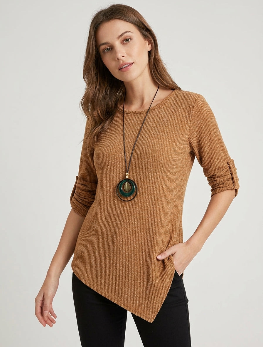 Pull côtelé encolure ronde à bas asymétrique - Camel