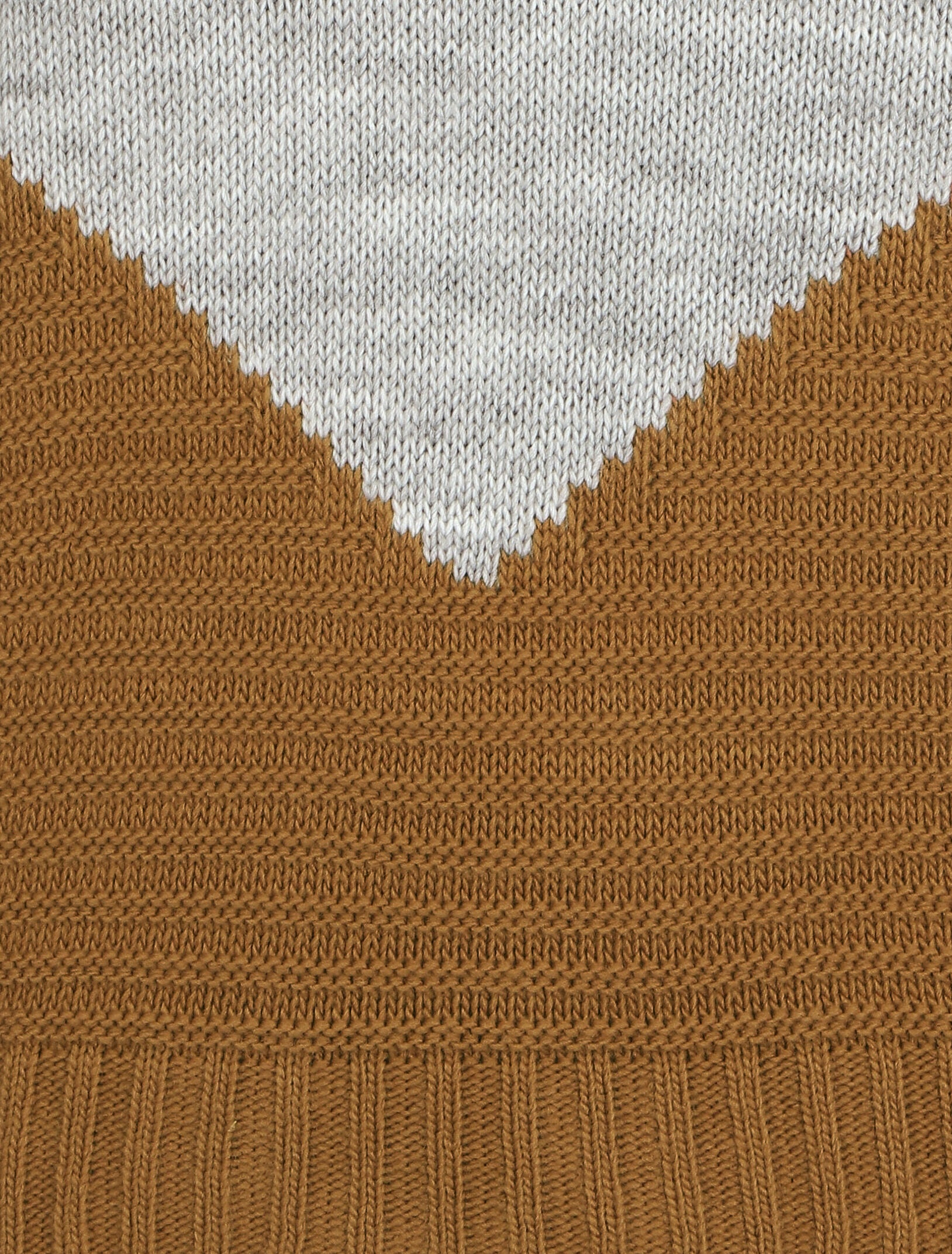 Pull droit à motif en V - Camel - 3