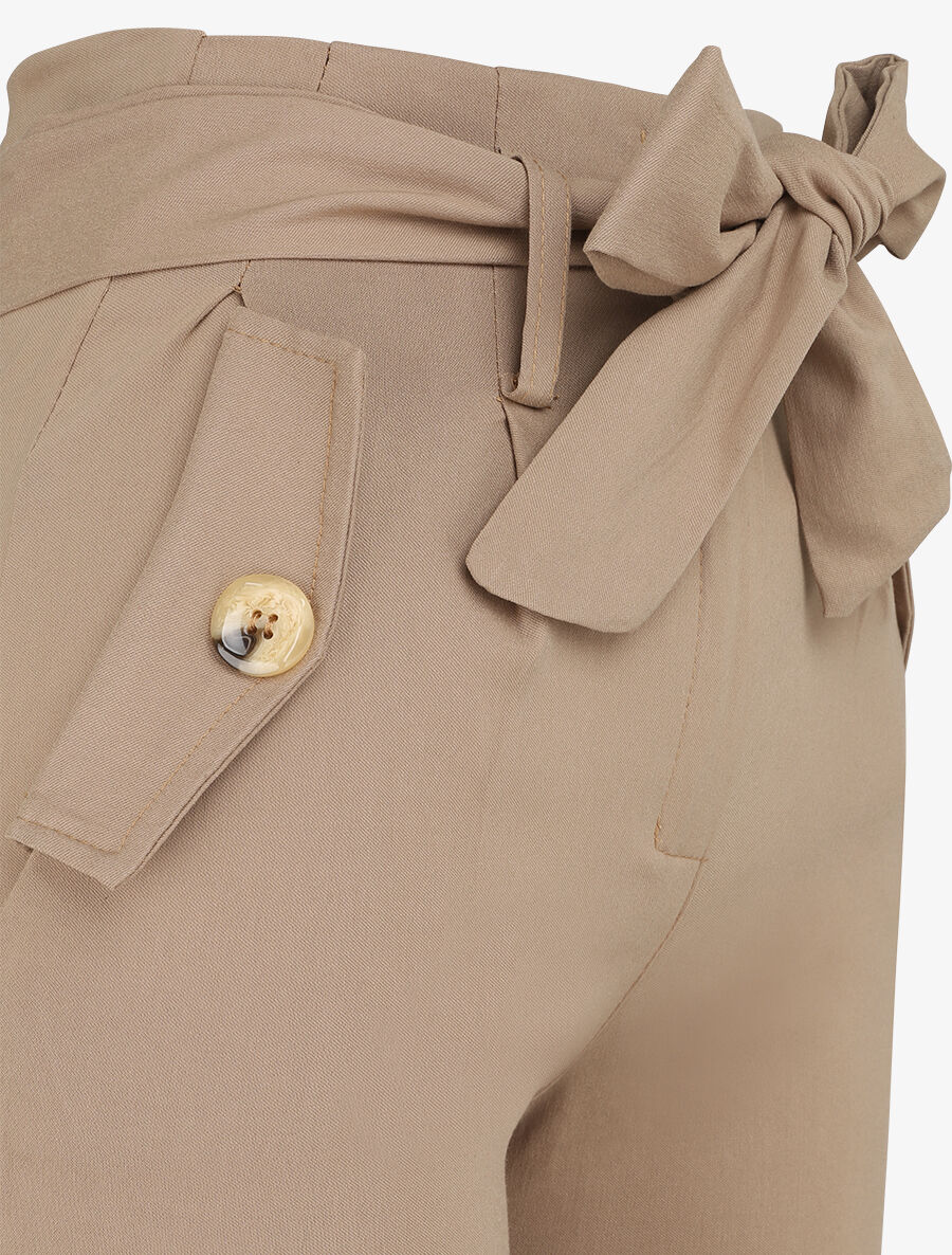 Pantalon 7/8 coupe slim à poches décoratives - Beige - 3