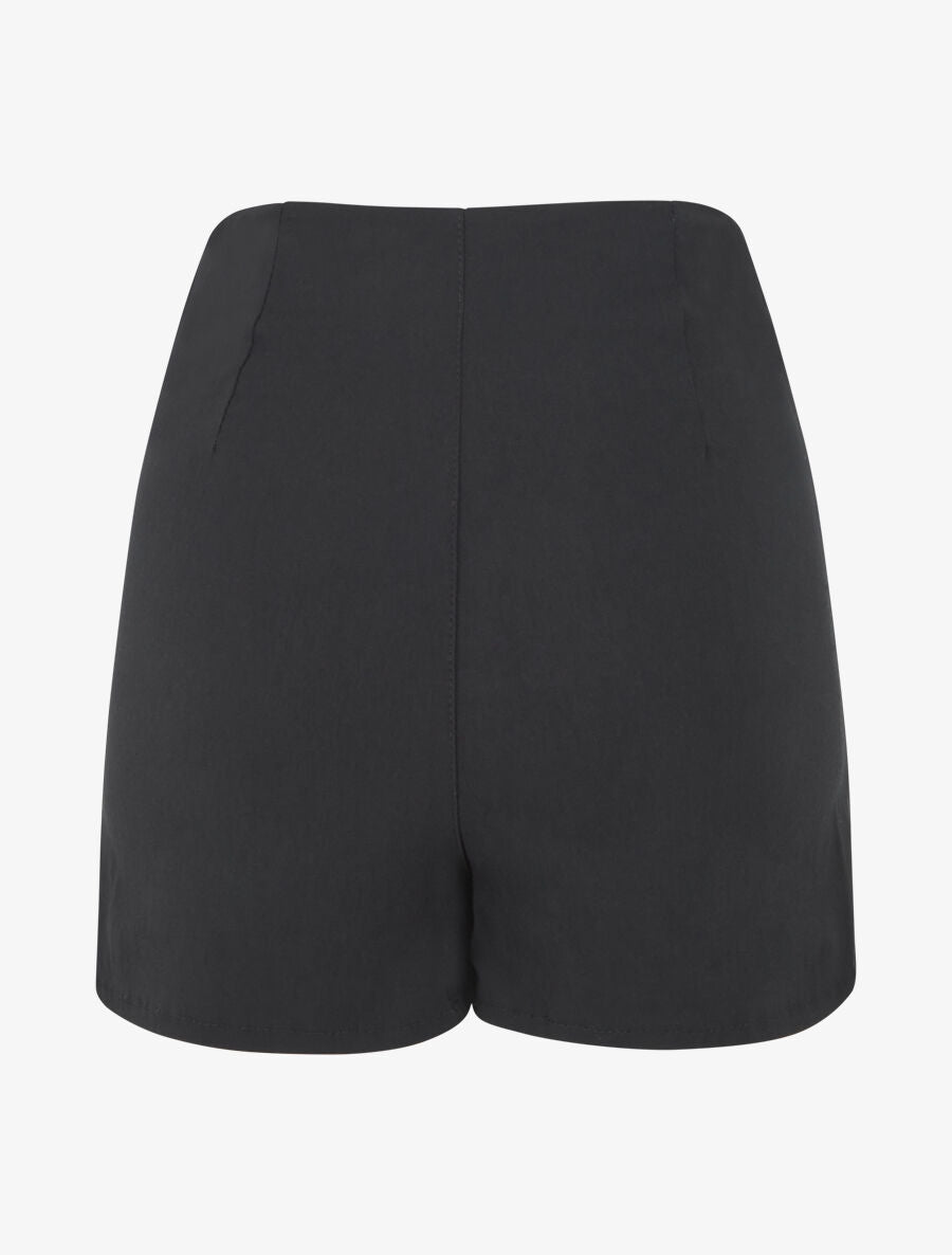 Short trompe l&