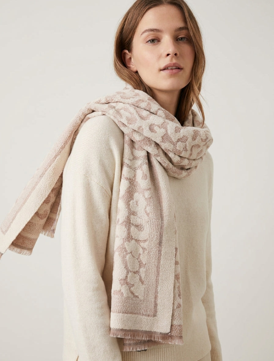 Écharpe molletonnée à franges léopard - Beige