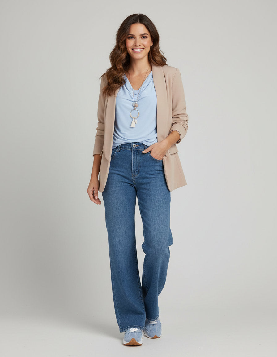 Look Monia