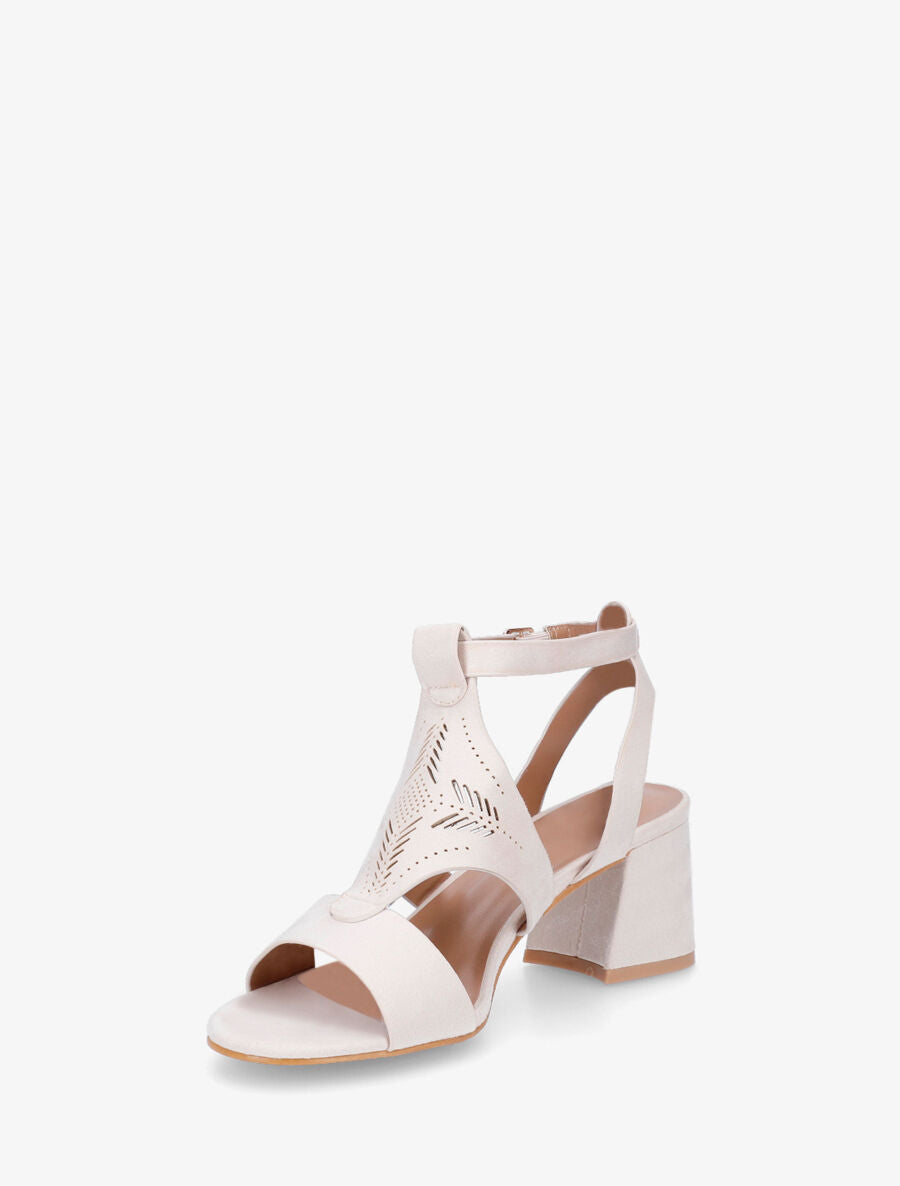 Sandales à talon et motifs ajourés - Beige - 4