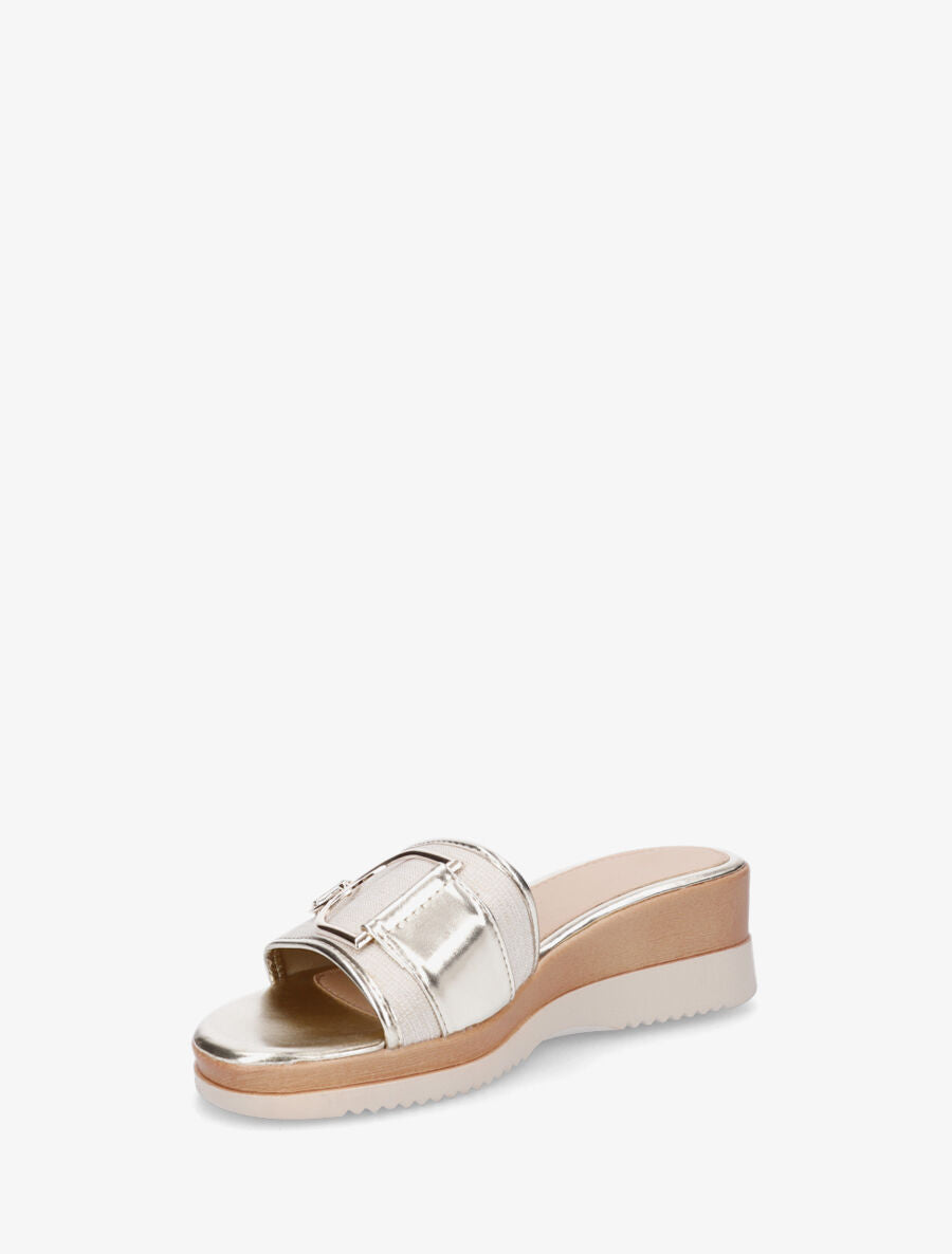 Mules à boucle et talon compensé - Or - 3