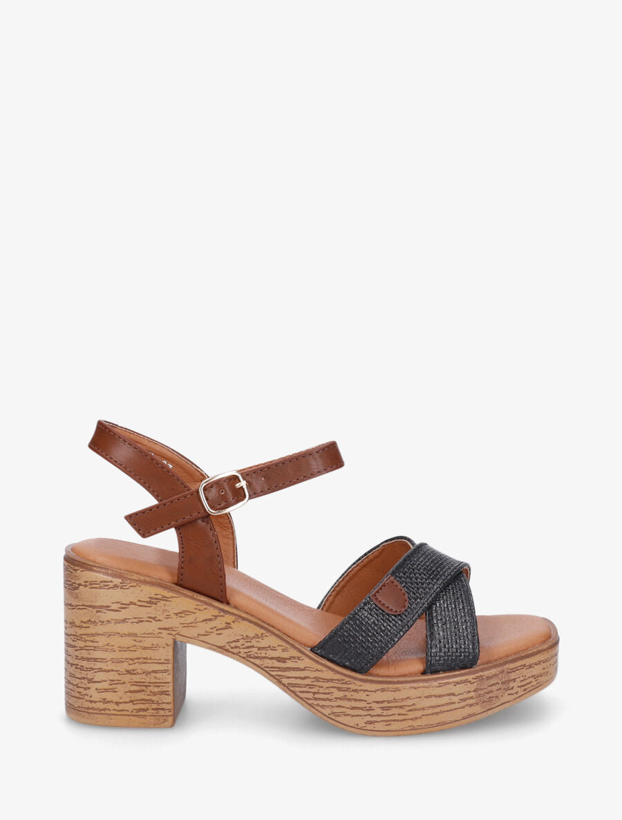 Sandales à talon et brides croisées - Noir - 5
