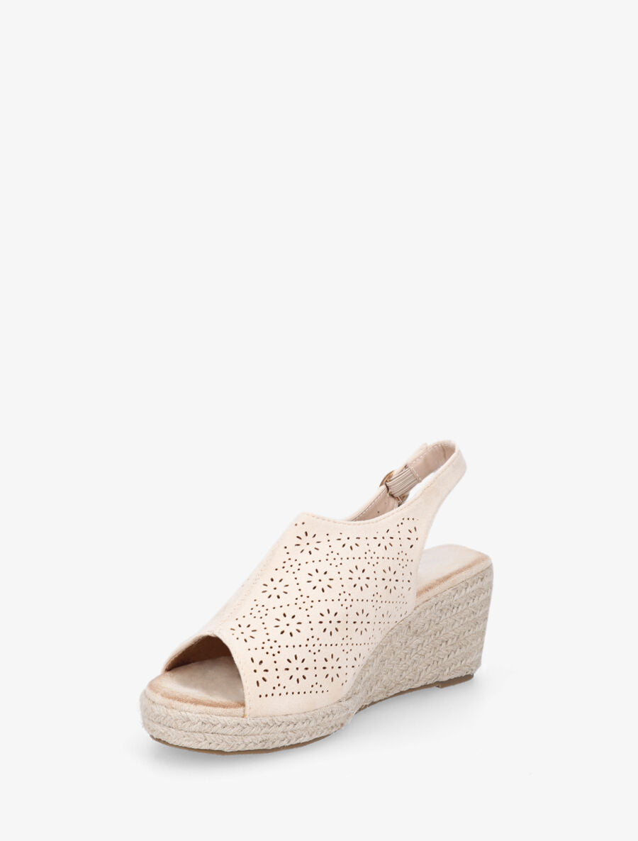 Sandales compensées à motifs ajourés - Beige - 3