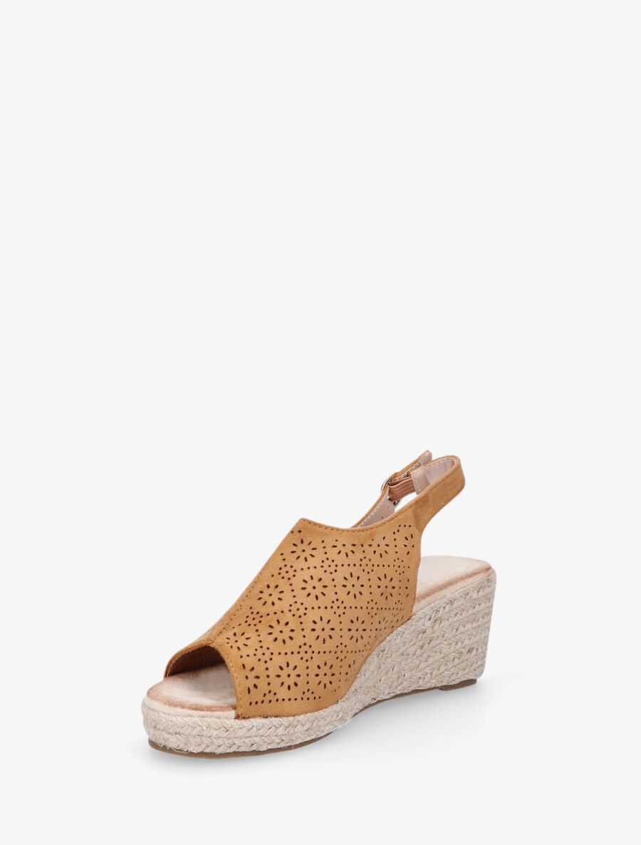 Sandales compensées à motifs ajourés - Camel - 3