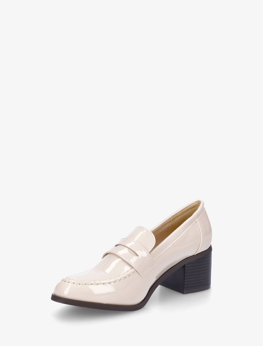 Mocassins vernis à talon - Beige - 3