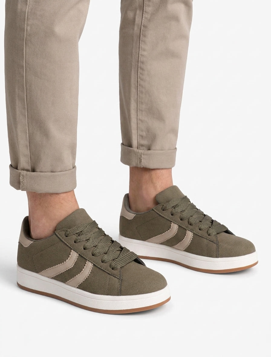 Baskets nubuck à détails dentelés - Kaki