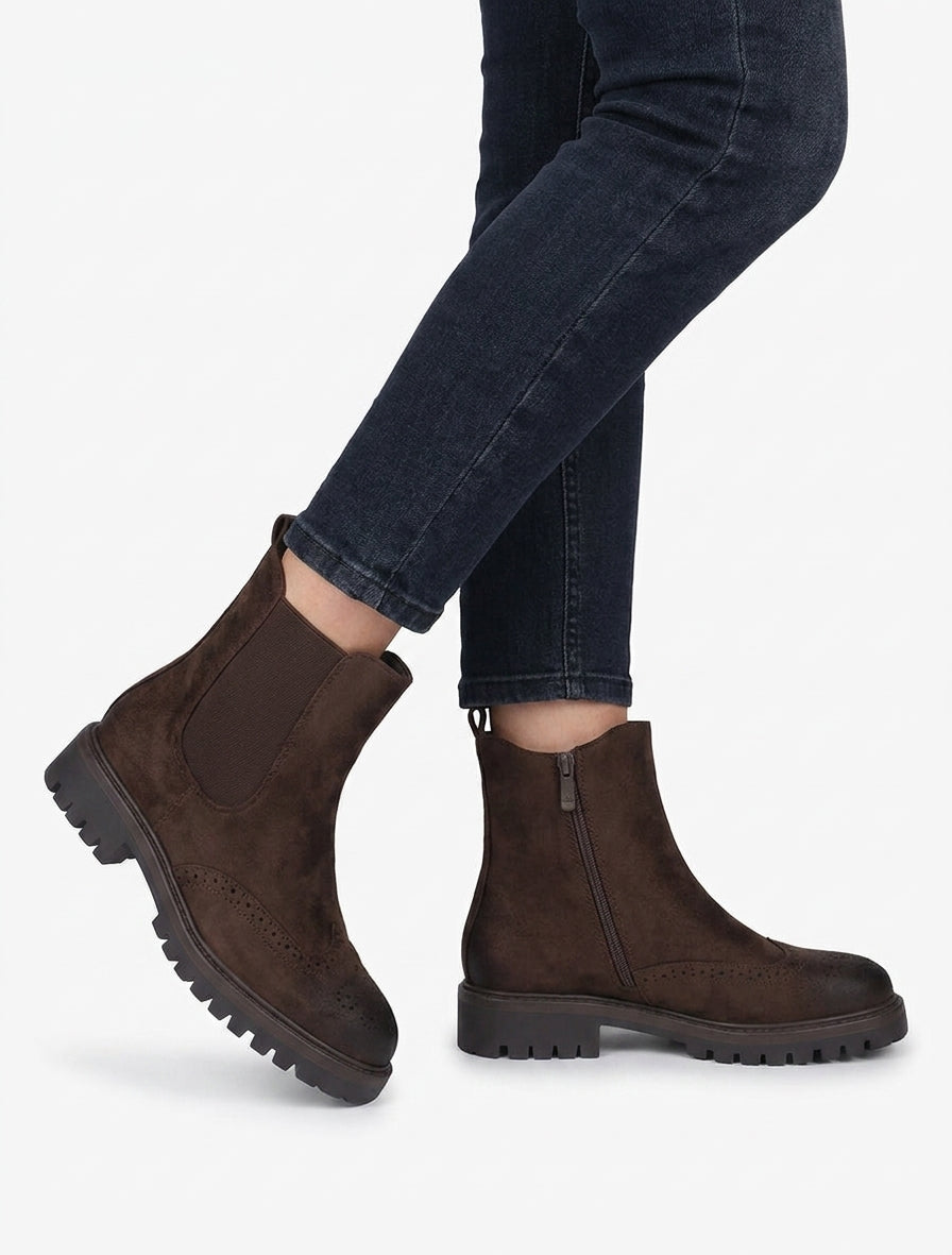 Bottines à bouts ajourés en suédine - Marron