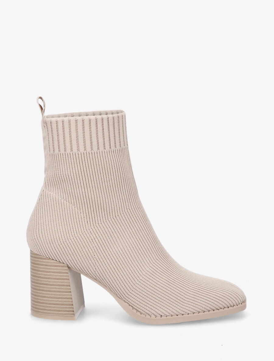 Bottines unies style chaussettes - Beige - 1