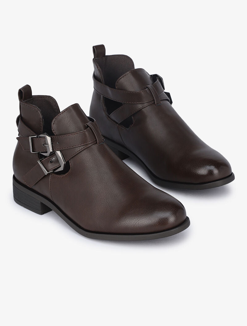 Low boots à sangles et découpes - Marron - 2