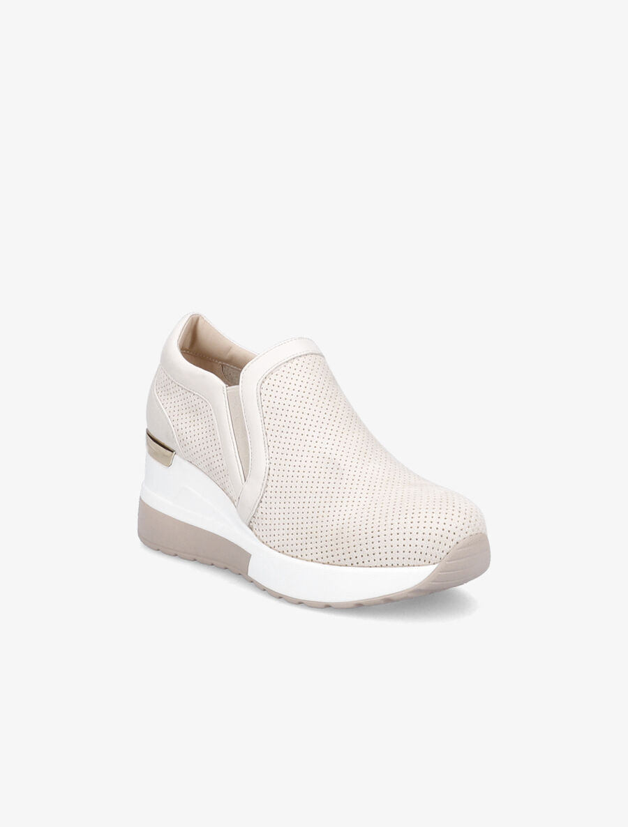 Baskets compensées en suédine perforée - Beige - 2