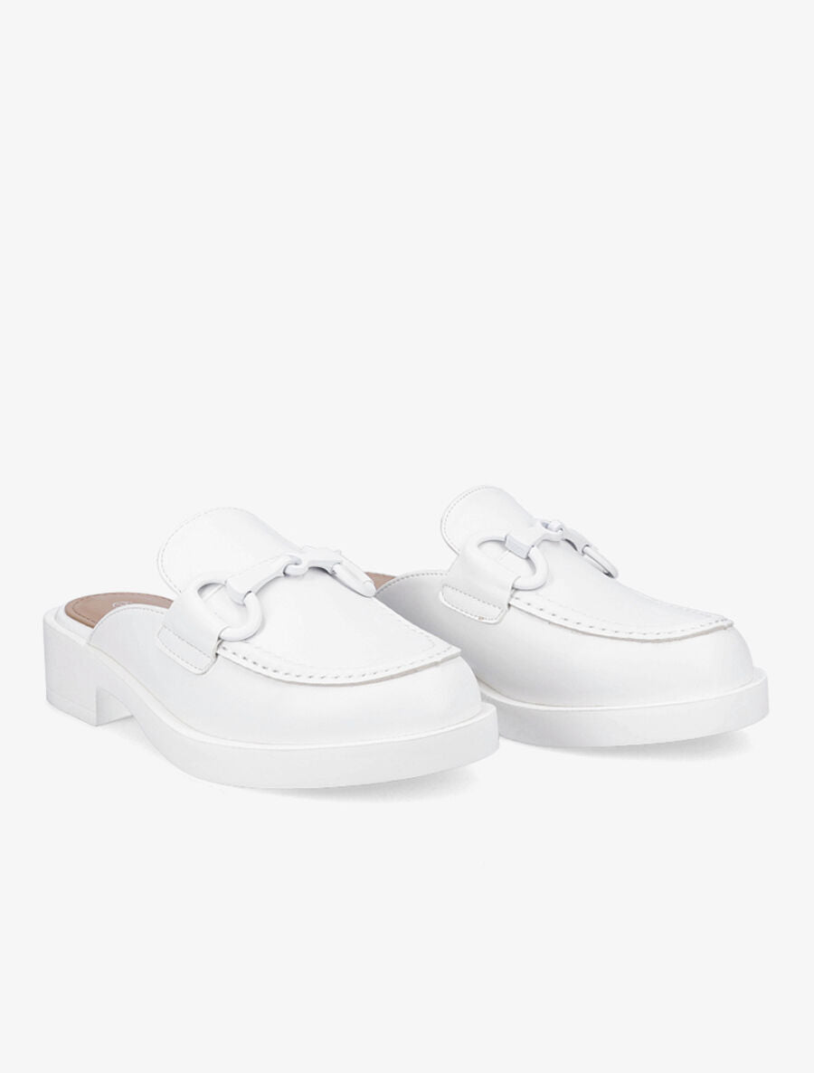 Mules monochrome style mocassin à boucle - Blanc - 4