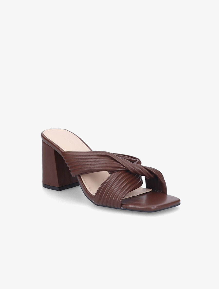 Mules à talons et brides croisées - Marron - 2