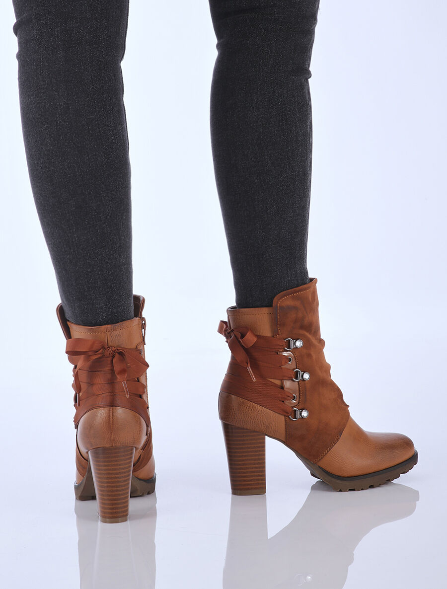Bottines bi-matière à contrefort à lanières et à strass - Camel - 6