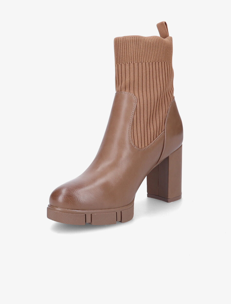 Bottines montantes à talon - Camel - 3