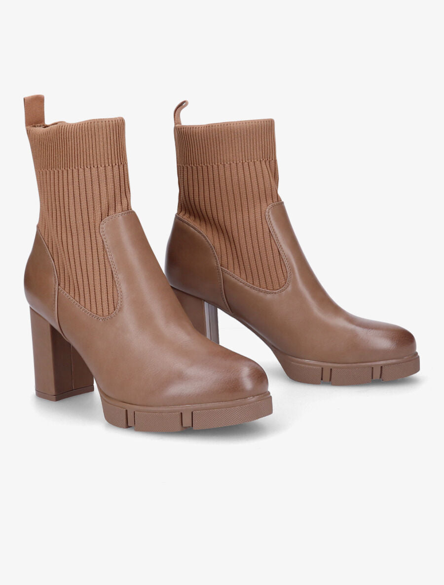 Bottines montantes à talon - Camel - 4