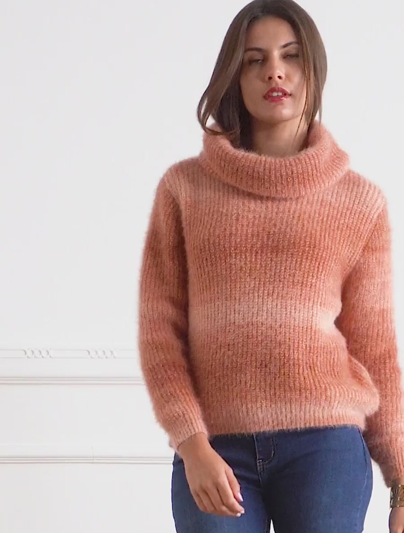 Pull droit effet duveteux à col roulé - Orange