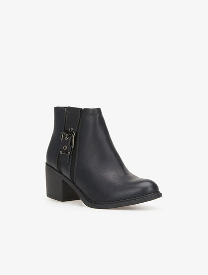 Bottines à quartier orné d&