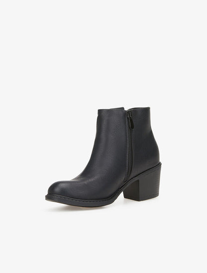 Bottines à quartier orné d&