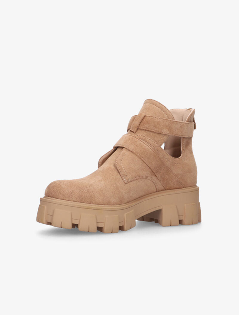 Boots à gros crans et brides - camel - 3
