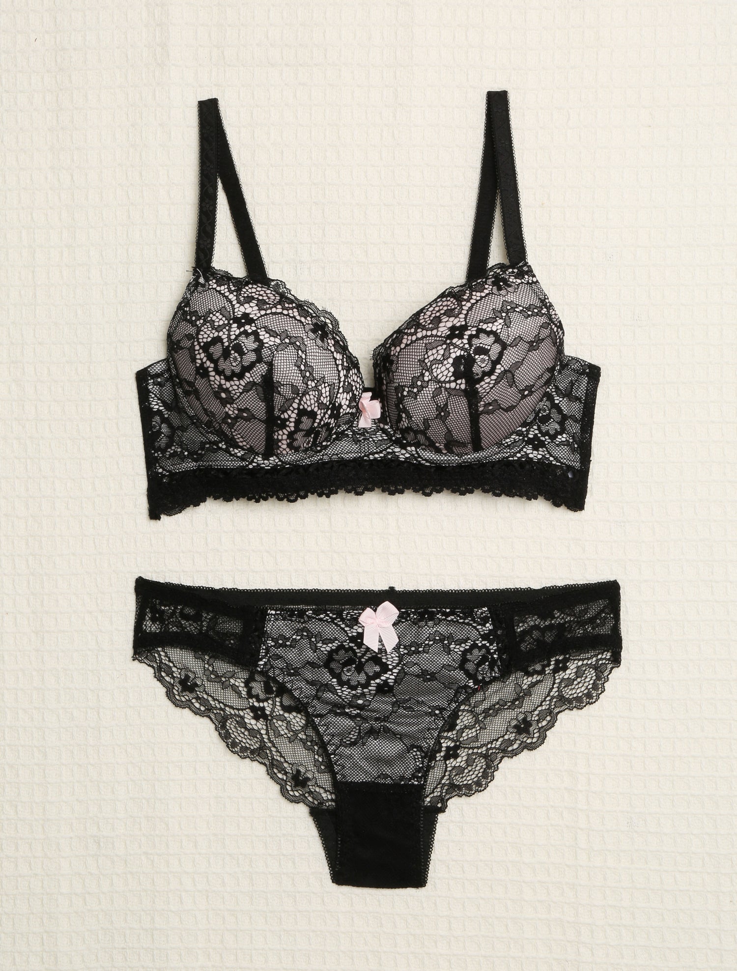 Ensemble en dentelle ajourée - Noir/rose - 1