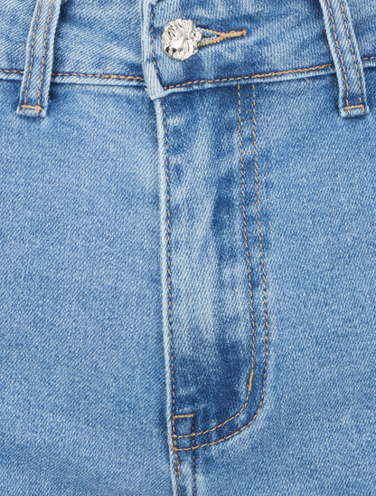 Short en jean taille standard coupe ajustée - Bleu - 3