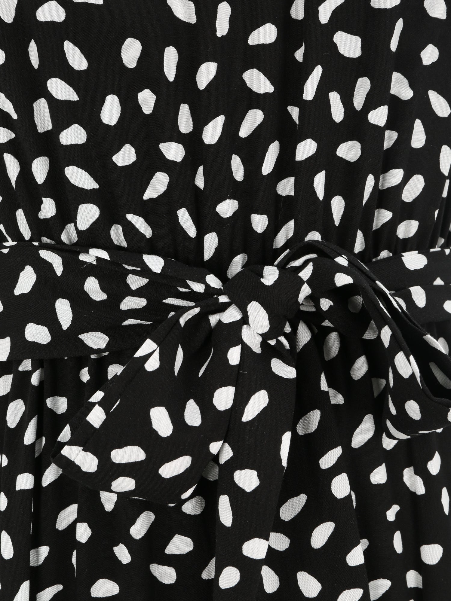 Robe cintrée à imprimé moucheté - Noir - 3