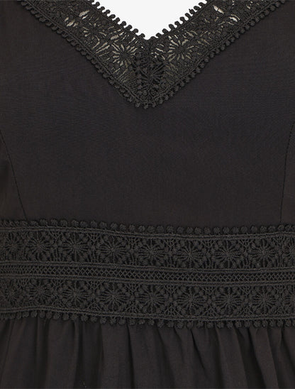 Robe courte unie et broderies - Noir - 3