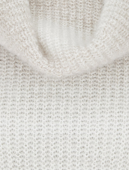 Pull droit effet duveteux à col roulé - Gris clair - 3