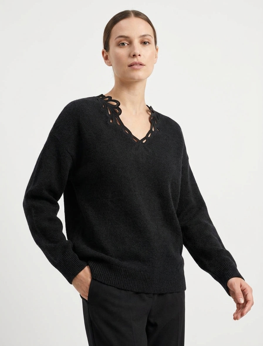 Pull uni à col V brodé - Noir