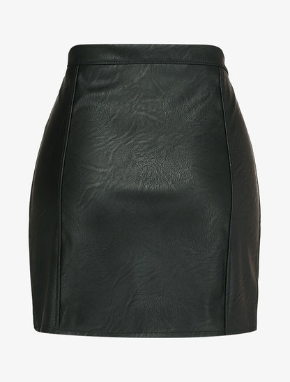 Jupe en simili à taille boutonnée - Noir - 2