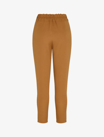 Pantalon coupe carotte à ceinture intégrée - Camel - 2