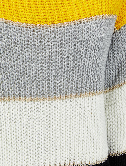 Pull color block à détails irisés - Jaune - 3