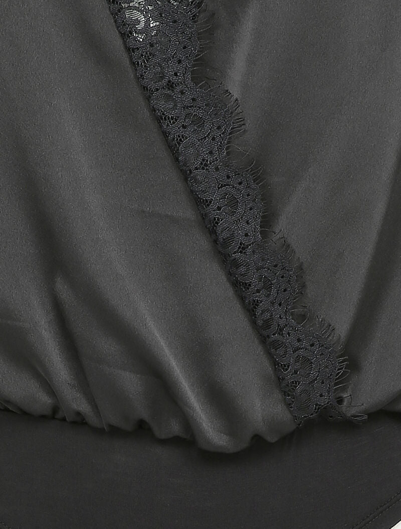 Body satiné à bords en dentelle - Noir - 3