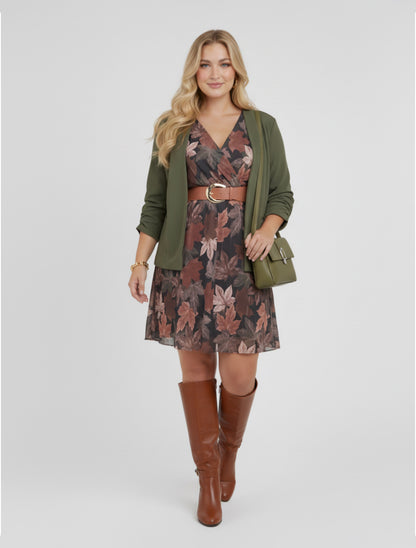 Look Genna curvy