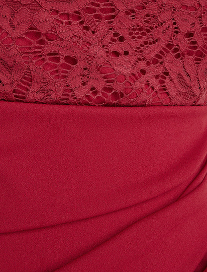 Robe droite à dentelle et drapé - Rouge - 3