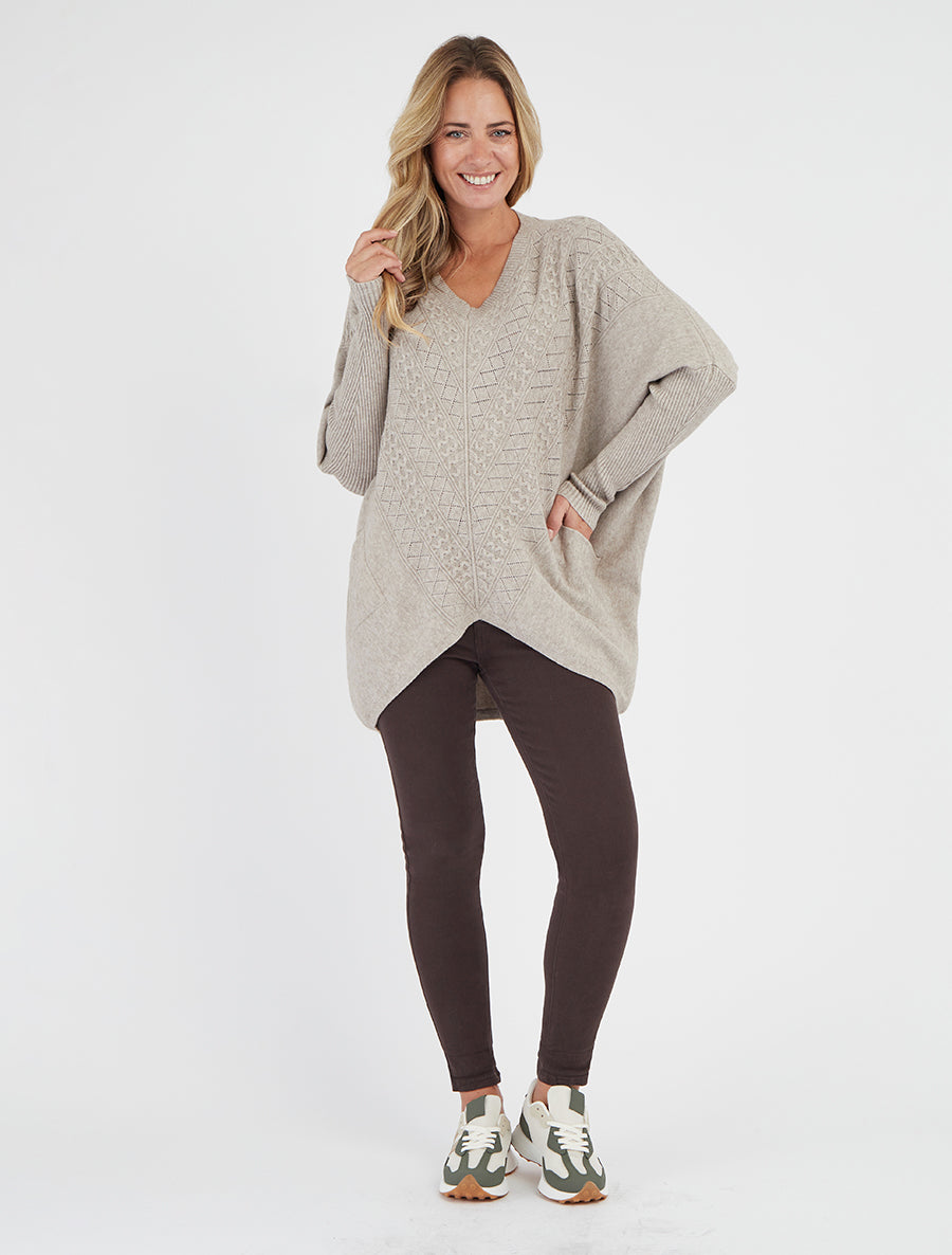Poncho motif graphique manches chauve-souris - Taupe