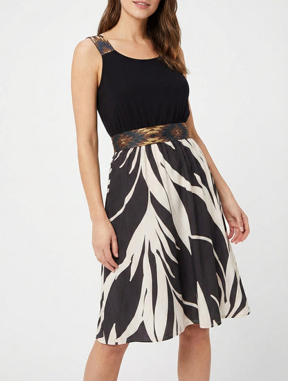 Robe patineuse imprimé graphique - Noir