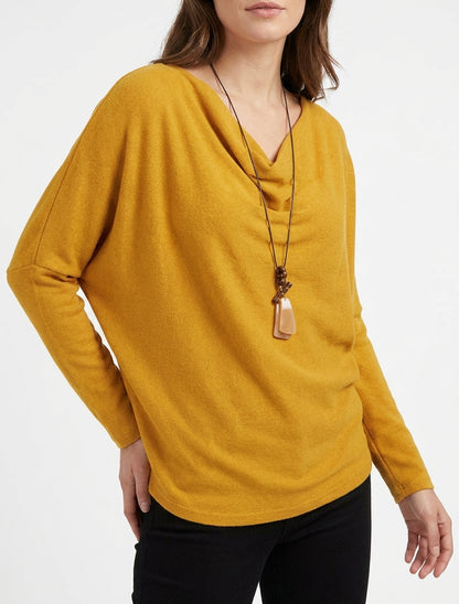 Pull fin col bénitier à manches chauve-souris - Jaune moutarde