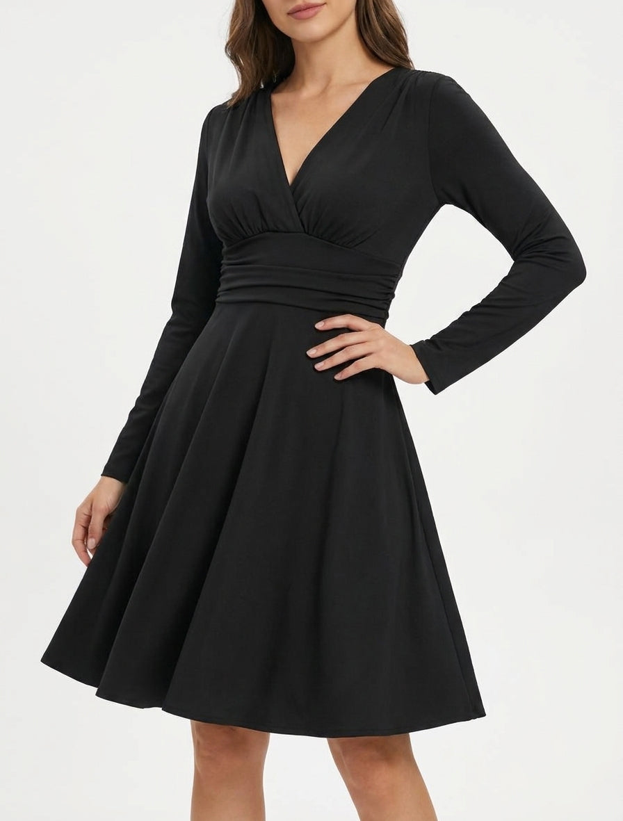 Robe patineuse col cache-cœur plissé - Noir