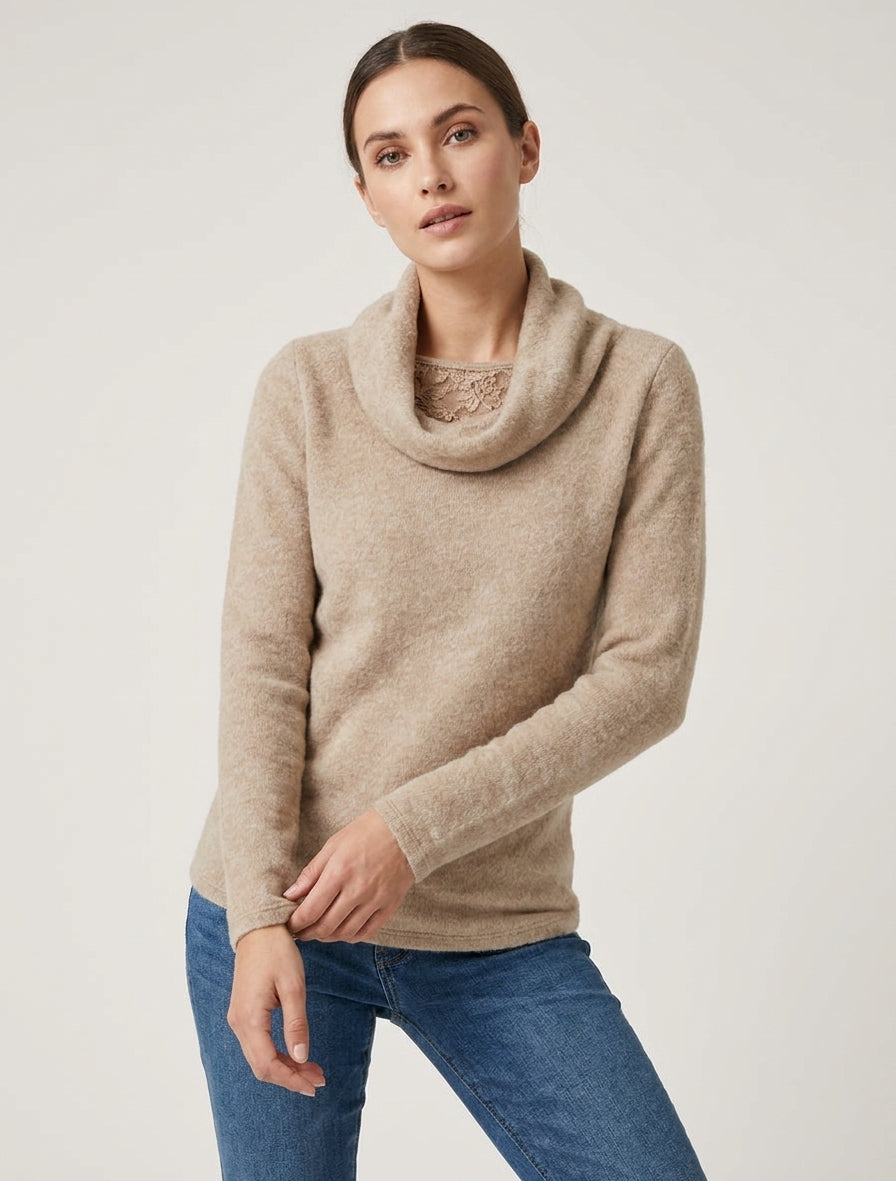 Pull duveteux col bénitier dentelle - Beige