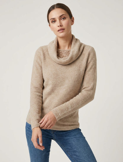 Pull duveteux col bénitier dentelle - Beige