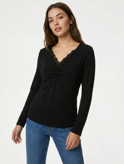 Pull fin col V orné de dentelle - Noir